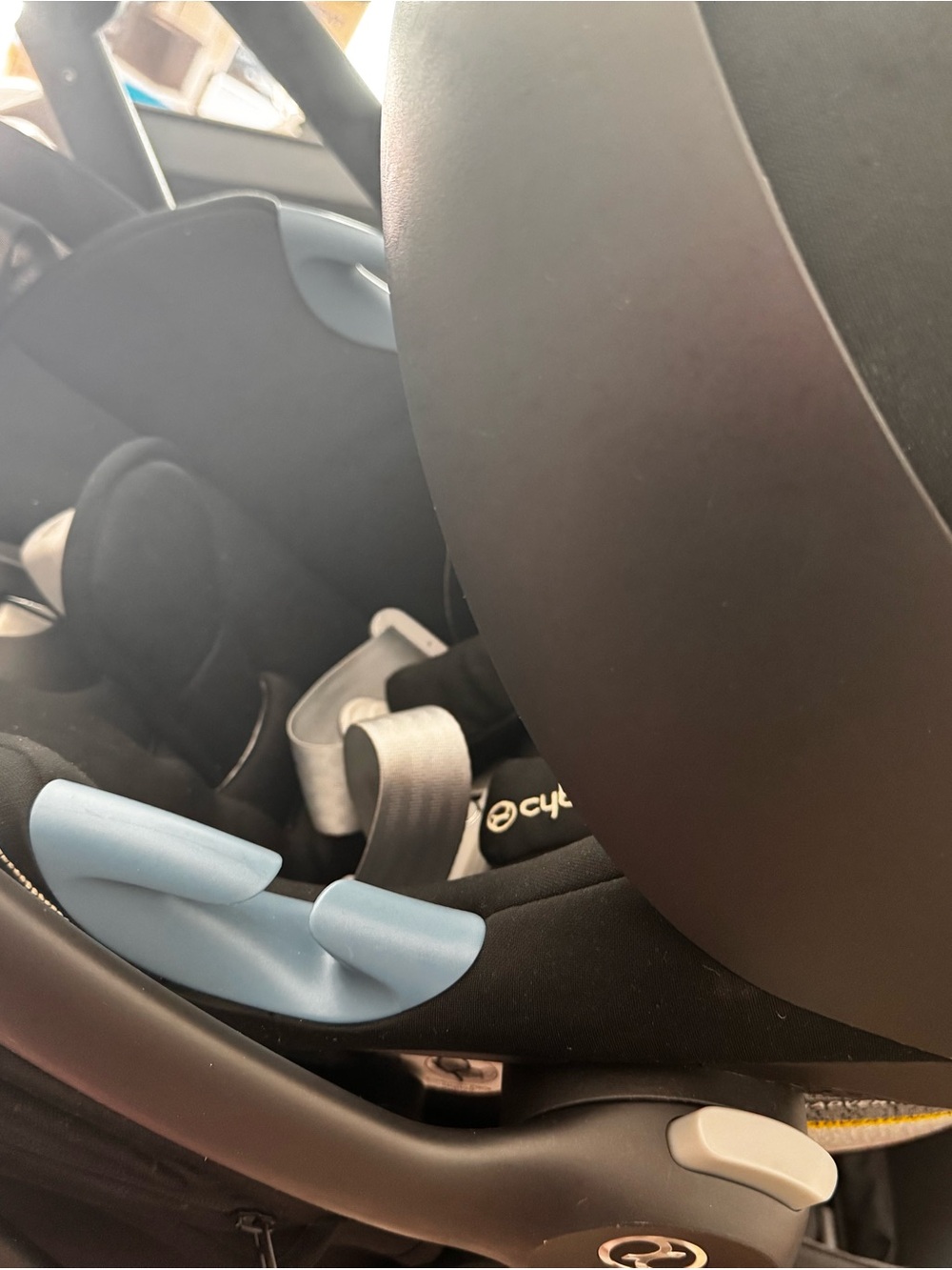 Infant Car Seat - Black with Light Blue Accents